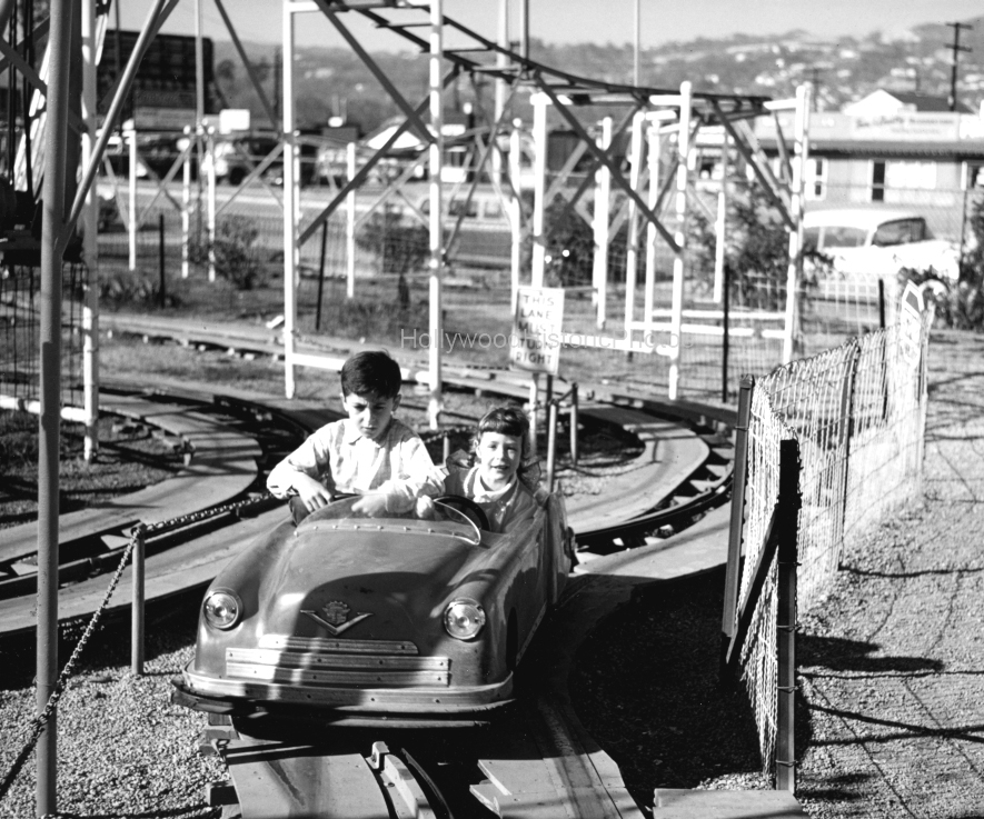 Beverly Park 1957.jpg